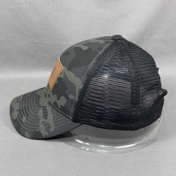 Avid Fishing Gear Snapback Hat Cap Black Camouflage Trucker Outdoor Patch Mens - Picture 4 of 13